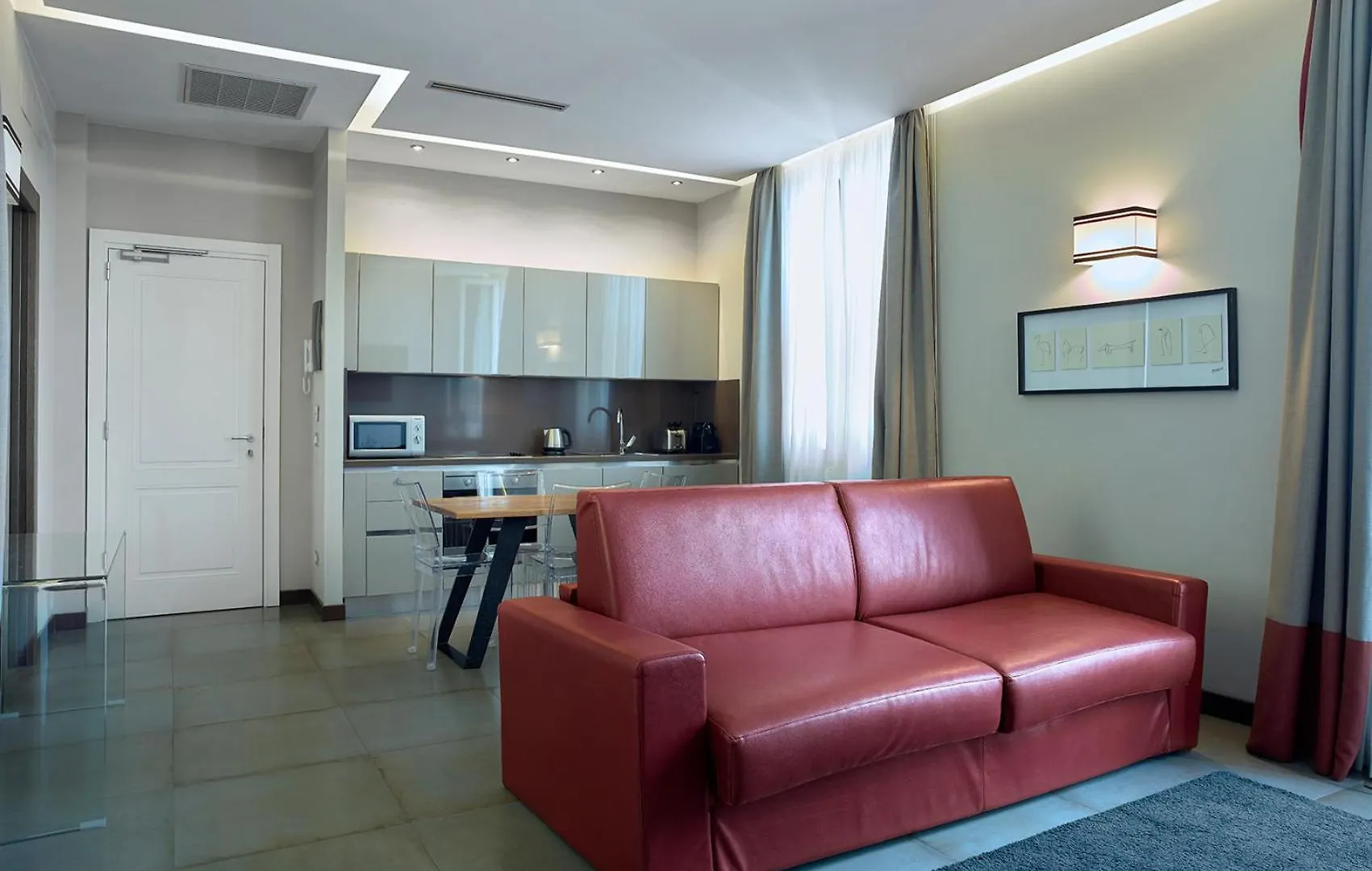 Trianon Borgo Pio Aparthotel Rome 4*,